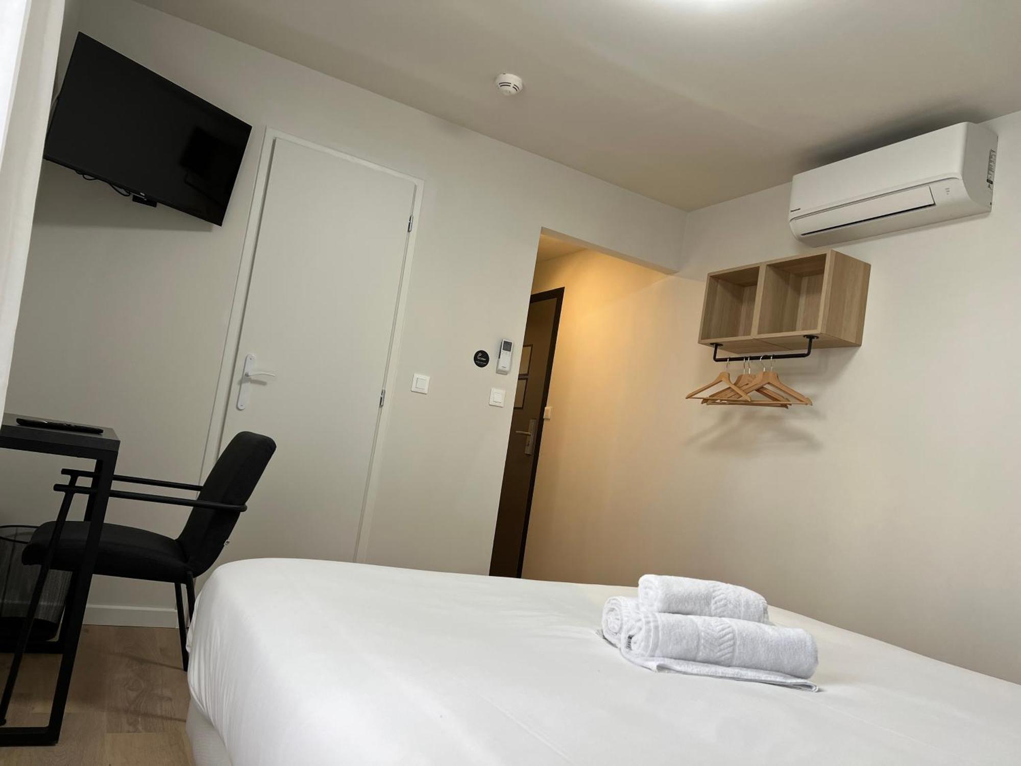 Ponson Hotel 3*